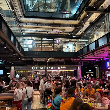 Lejlighed Zajecza Near Copernicus Center By Mia Warszawa