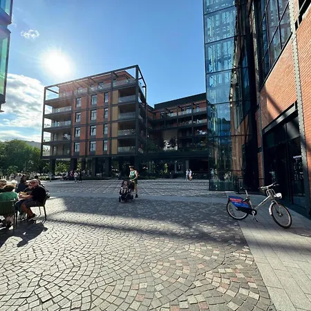 Zajecza Near Copernicus Center By Mia Warszawa