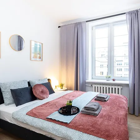 Zajecza Apartment Near Copernicus Center By Mia * 华沙