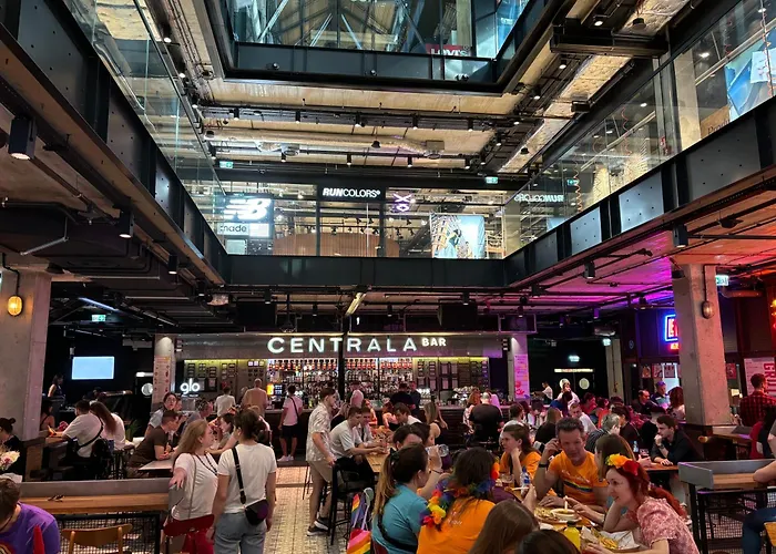 Apartment Zajecza Near Copernicus Center By Mia Warsaw