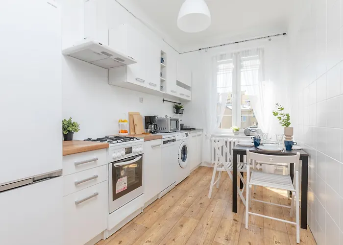 Zajecza Near Copernicus Center By Mia * Warsaw