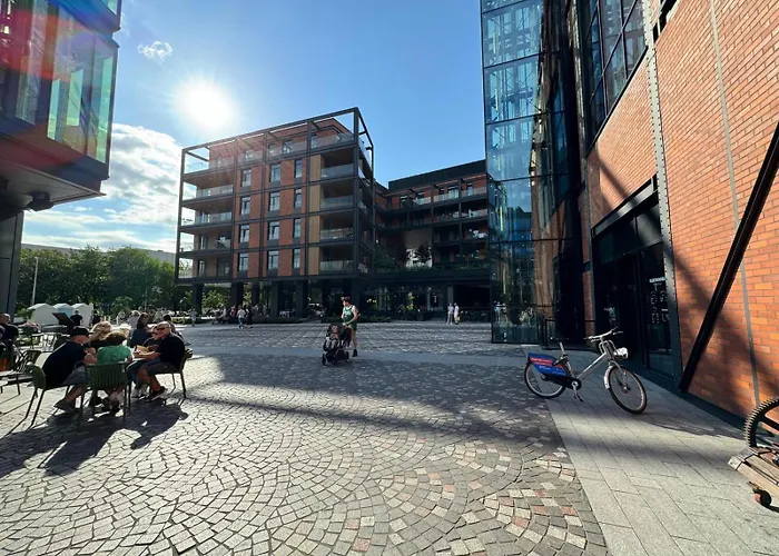 Zajecza Near Copernicus Center By Mia Warsaw