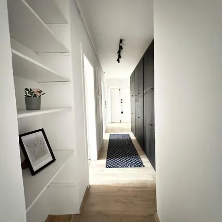 Mia Copernicus Science Center, Vistula River Apartment *