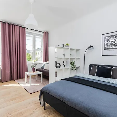 Mia Copernicus Science Center, Vistula River Apartment Warsaw