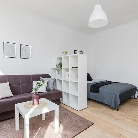 Zajecza Apartment Near Copernicus Center By Mia 바르샤바